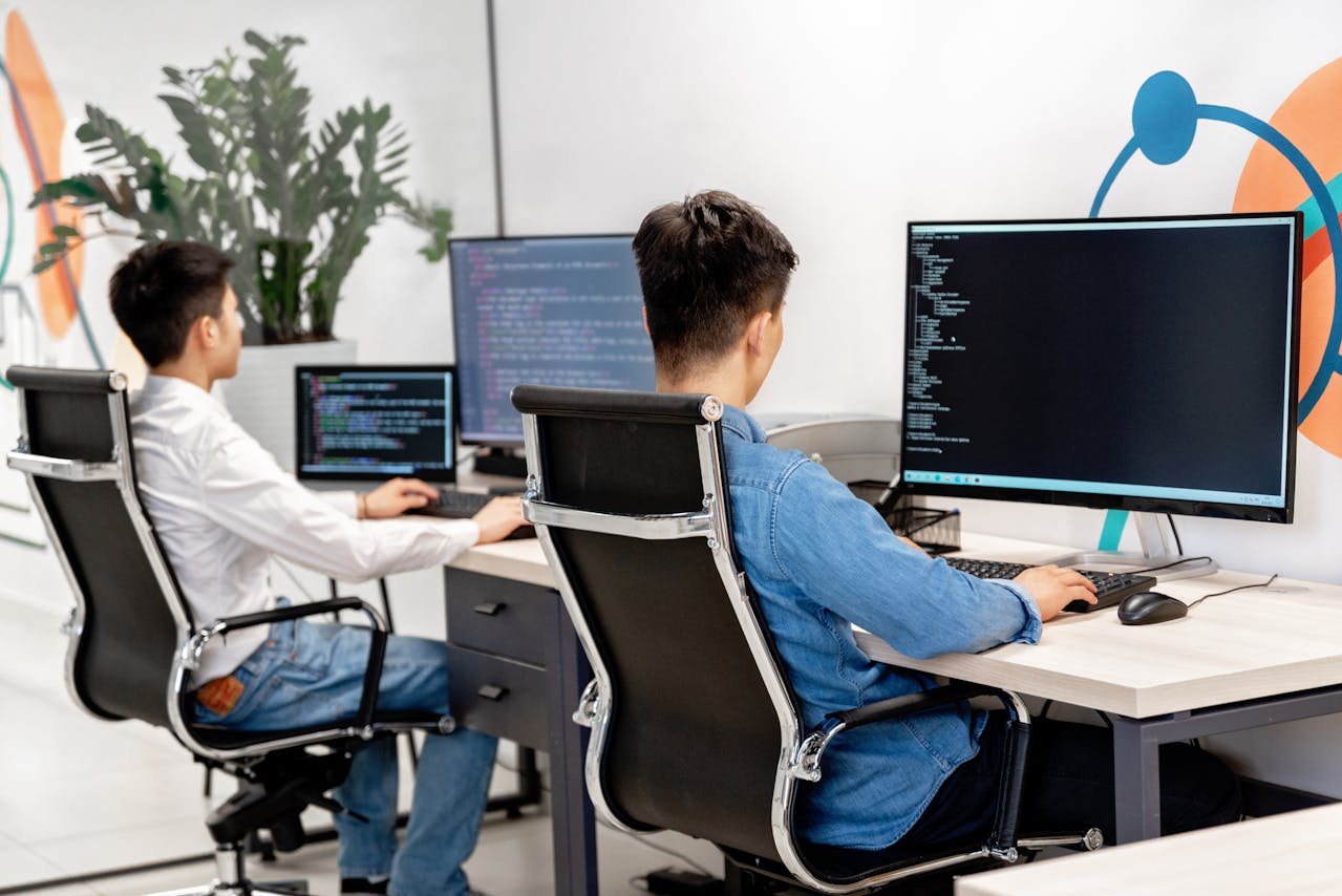 What are some good and trending programming technology topics?